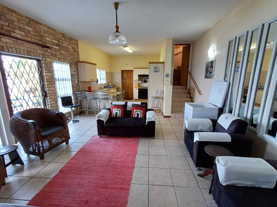 5 Bedroom Property for Sale in Dana Bay Western Cape